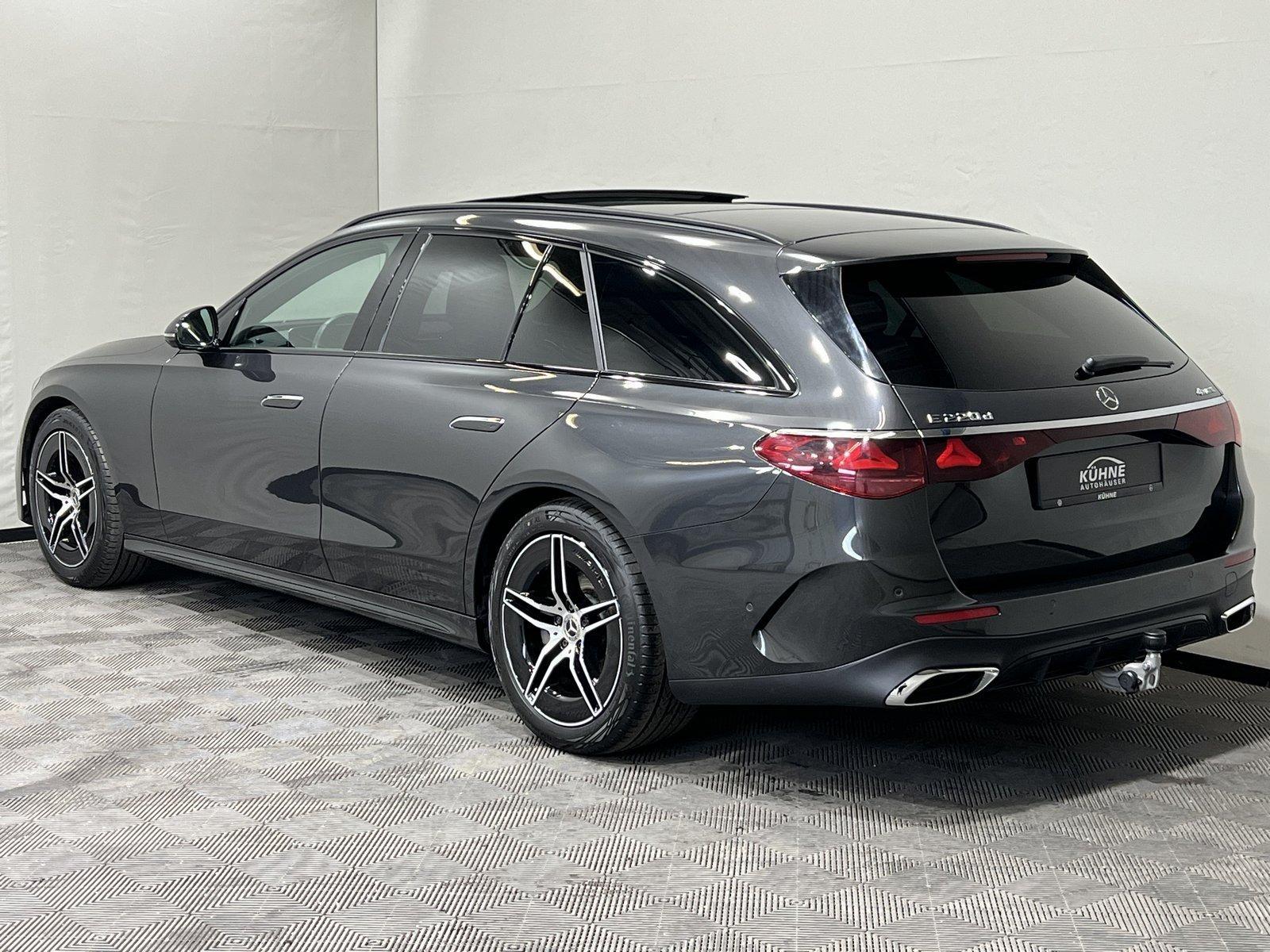 Mercedes-Benz E 220T d 4M AMG Line Advanced Night PanoDach+AHK