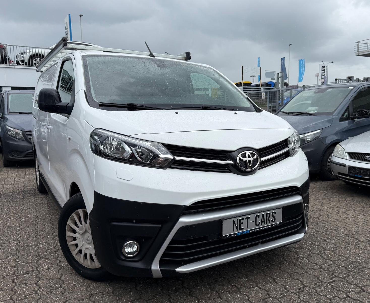Toyota PROACE (Verso)