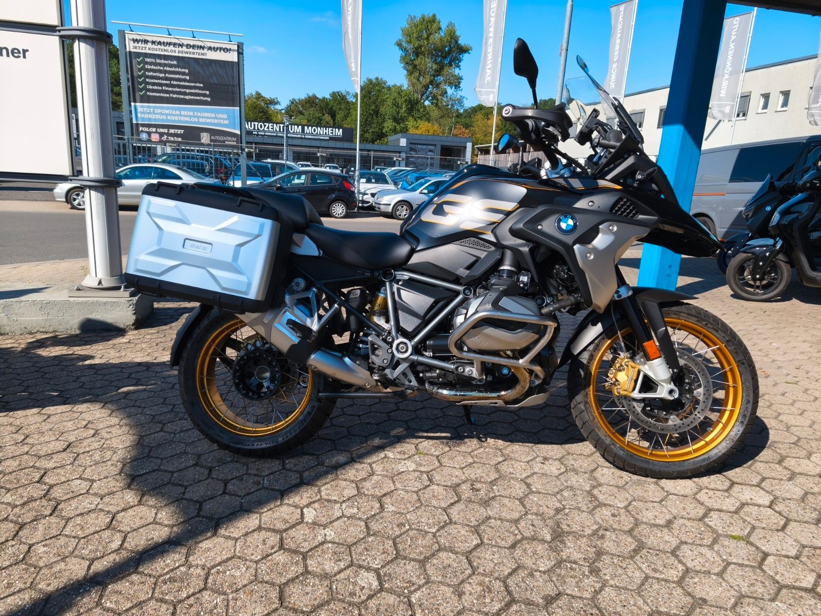 Fahrzeugabbildung BMW R1250 GS Style Exclusive/inkl.Koffer