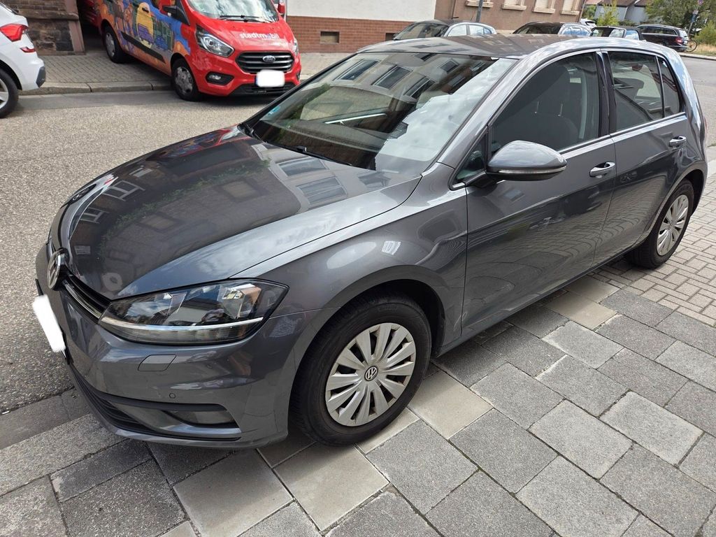 Image of Volkswagen Golf