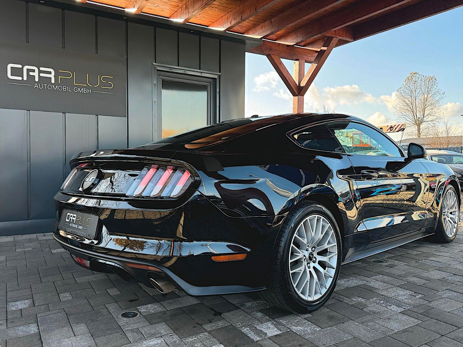 Fahrzeugabbildung Ford Mustang GT V8 Performance Premium*EU*Unfallfrei*