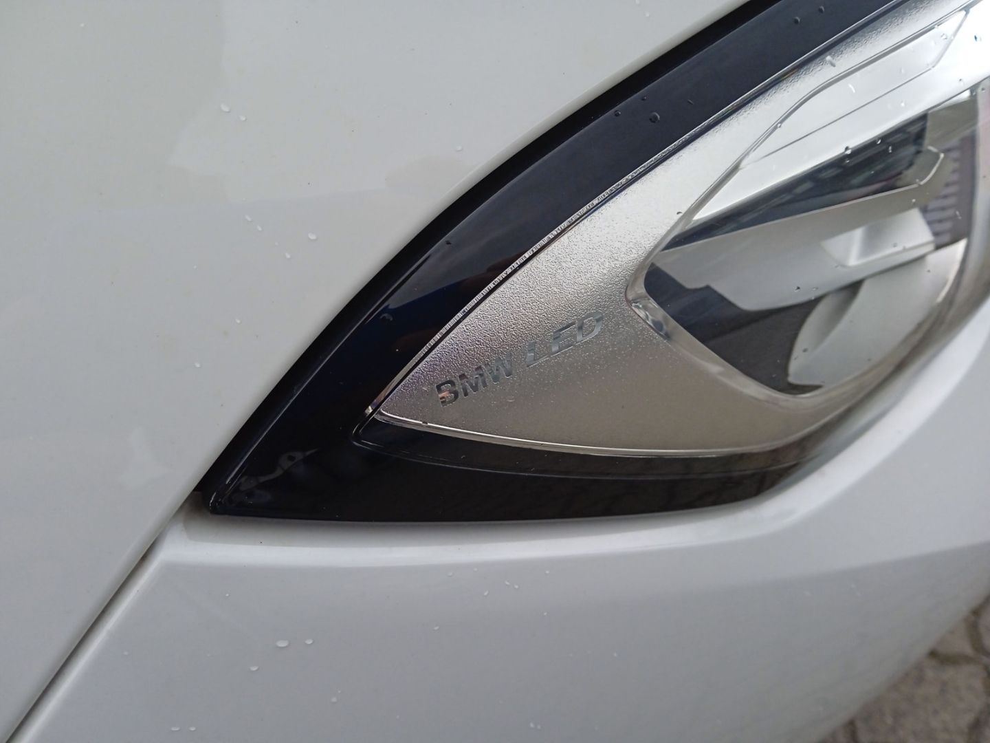 BMW 318 i Lim.Aut.+SPORTSITZE+DAB+LED+KEYLESS GO+ foto 16