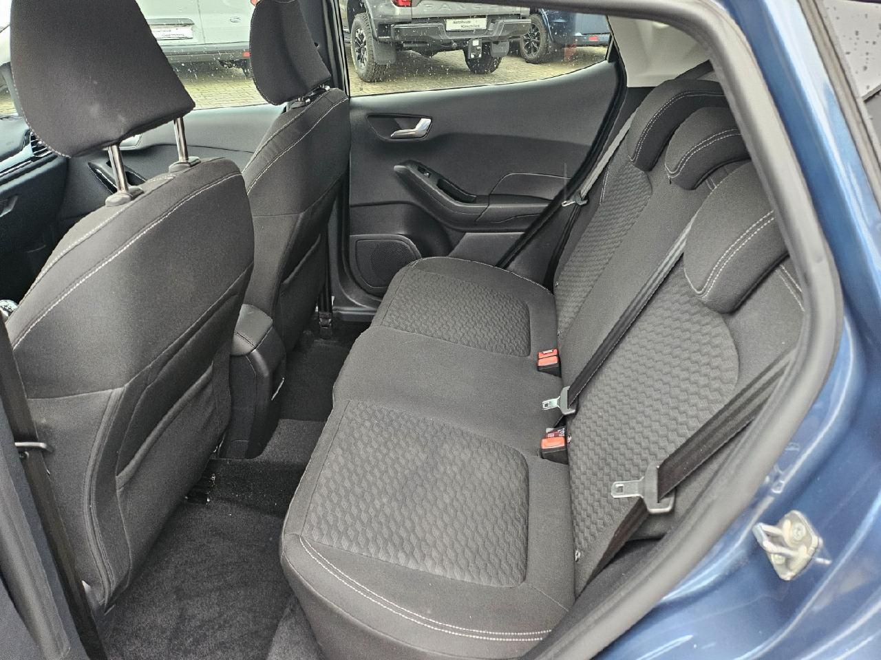 Fahrzeugabbildung Ford Fiesta Titanium