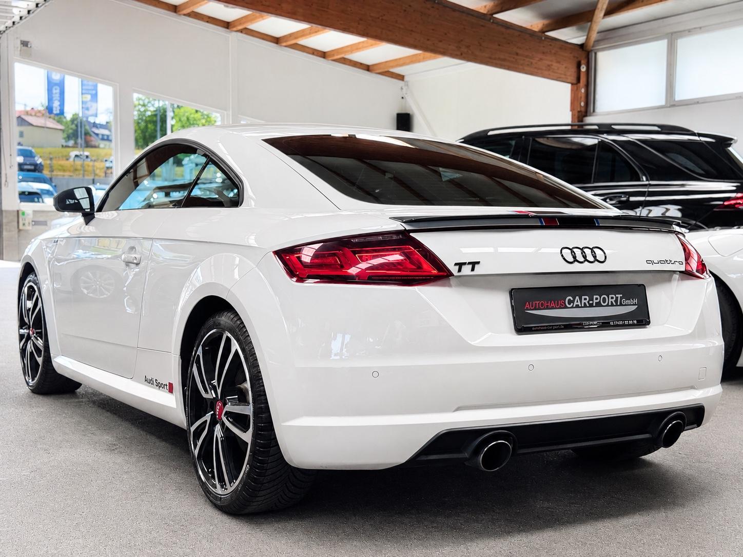 Audi TT Coupe 2.0 | SCHALTER | VIRTUAL | ALCANTARA |