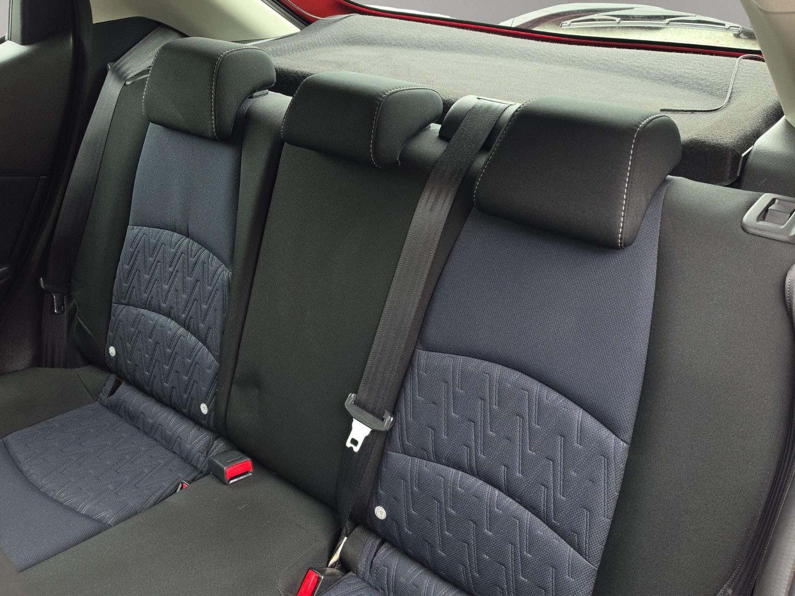 Fahrzeugabbildung Mazda 2 Lim. Center-Line AUS 1.HAND NUR 23 TSD. KM