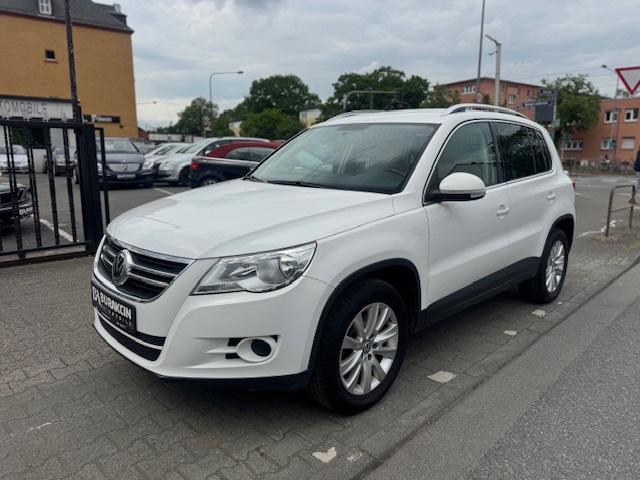 Volkswagen Tiguan 2.0 TDI Sport & Style VOLLLEDER*SERV. NEU