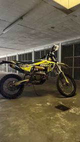 Husqvarna FE 250 + FMF 80BH - Offers