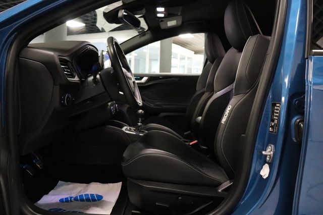 Fahrzeugabbildung Ford Focus Turnier ST 2.3 Eco Performance |1HAND|B&O|