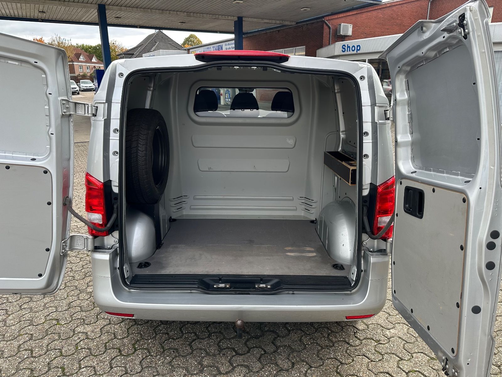 Fahrzeugabbildung Mercedes-Benz Vito Mixto 116 CDI AHK/Standhzg/Hecktüren/Klima