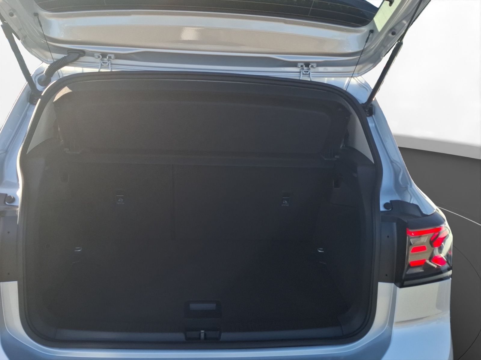 Volkswagen T-Cross - Bild 9