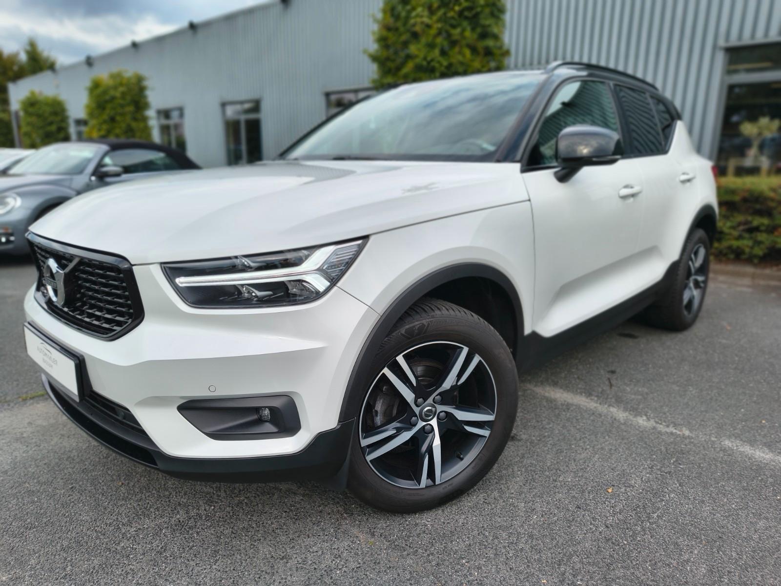 Volvo XC 40 R Design 2WD Navi, LED, H&K, 12M Gar.