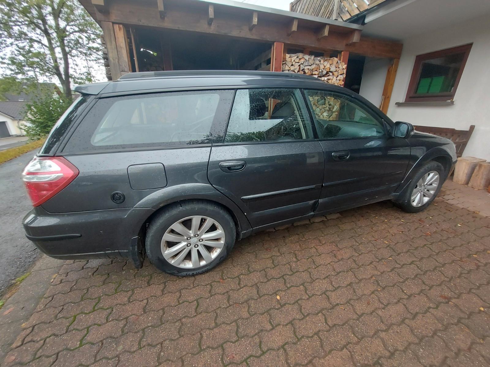 Subaru Outback 2007 — двигун 2.457 cm³, 165 HP (121kW)