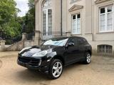 Porsche Cayenne 3,0 TD Tiptronic Bi-Xenon/Schiebedach  - Porsche Cayenne aus 2010 mit Diesel-Antrieb