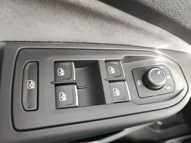 Golf 8 VIII R-Line 4Motion 2.0 TSI