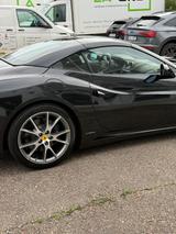 Ferrari California 30 4.3 V8 4-Sitzer -Ferrari Power 15 - Ferrari: P4