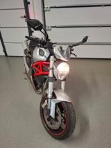 Ducati Monster 696 - DUCATI MONSTER 696