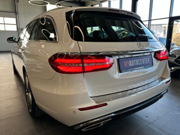 Mercedes-Benz E 350 d *4Matic*Led*Multibeam*Pano*AHK*