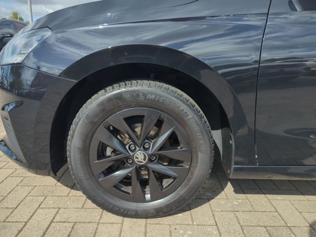 Fahrzeugabbildung SKODA Fabia 1.0 MPI Ambition CLIMATRONIC SITZHZG SMART