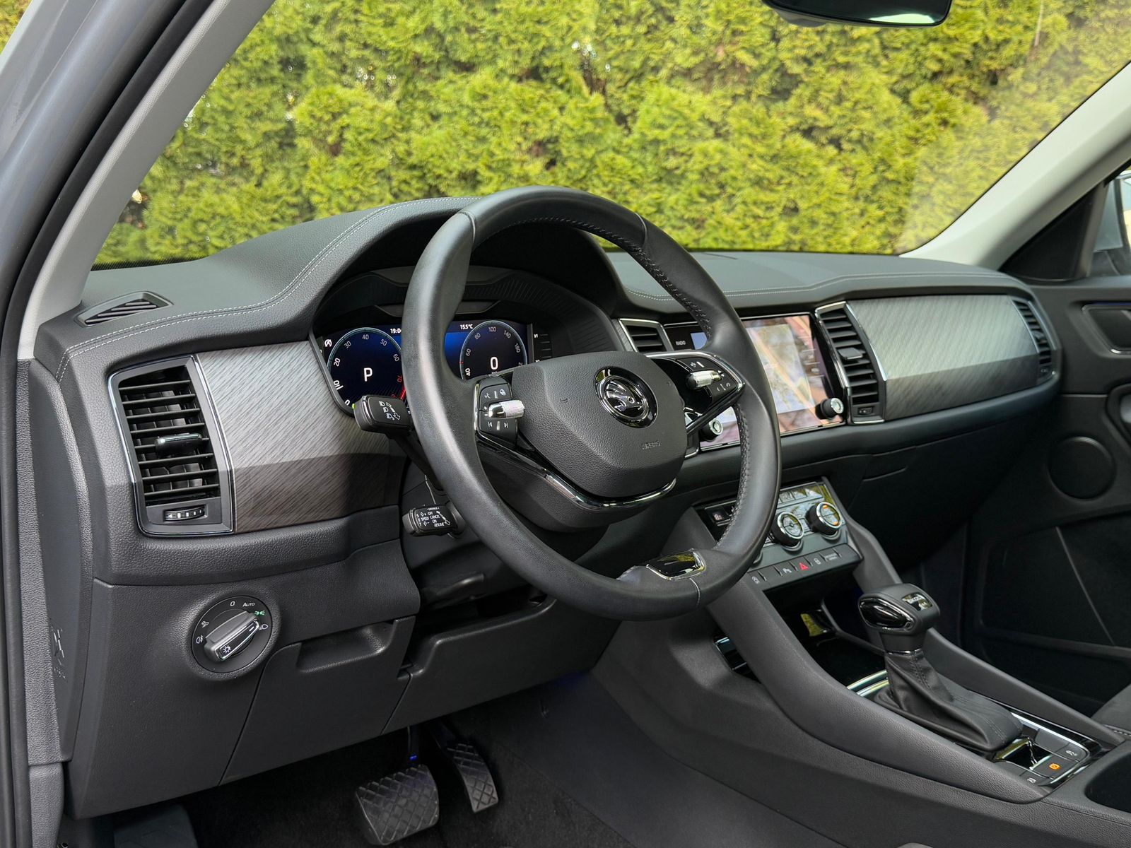 Fahrzeugabbildung SKODA Kodiaq 2.0 TSI DSG 4x4 Style MATRIX+KAM+ACC+VIRT