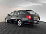 Skoda Superb kombi 1.6 TDI Greenline Comfort Business - Skoda Superb: Greenline
