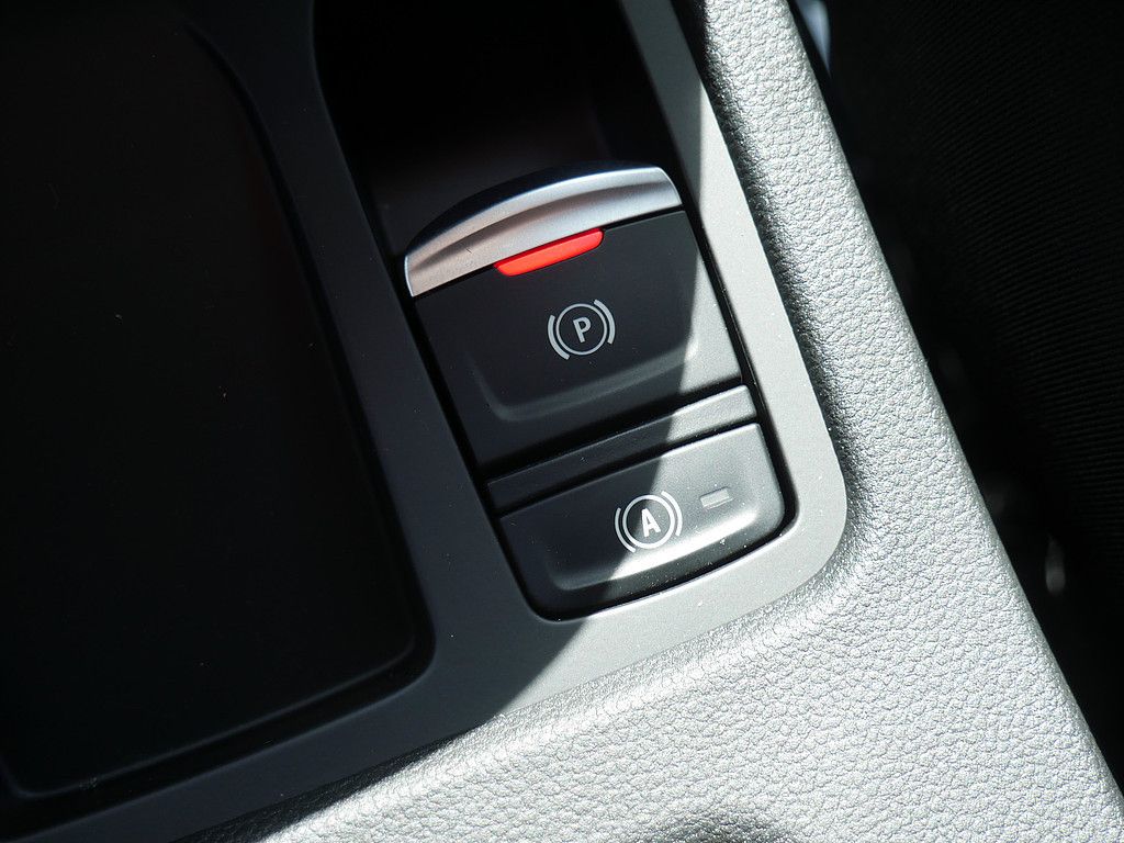 Fahrzeugabbildung Renault Clio Techno TCe 90