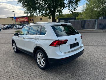 Volkswagen Tiguan - 5