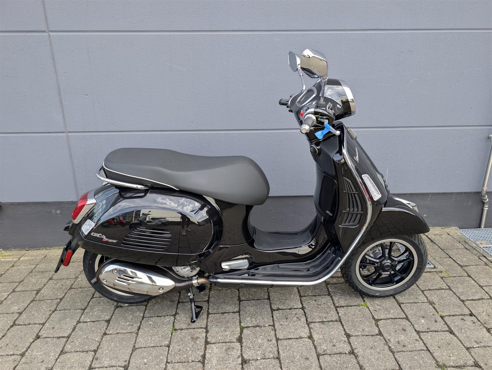 Vespa GTS 310 Super Facelift!!