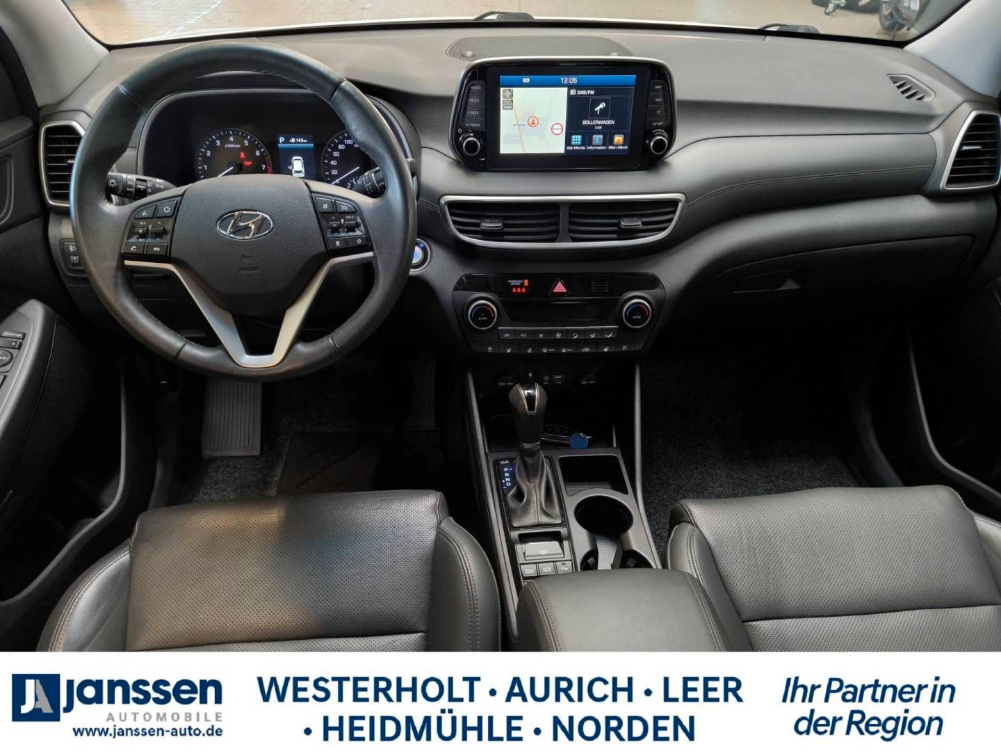 Fahrzeugabbildung Hyundai TUCSON PREMIUM/Panoramadach/Automatik/Navi/Tempo