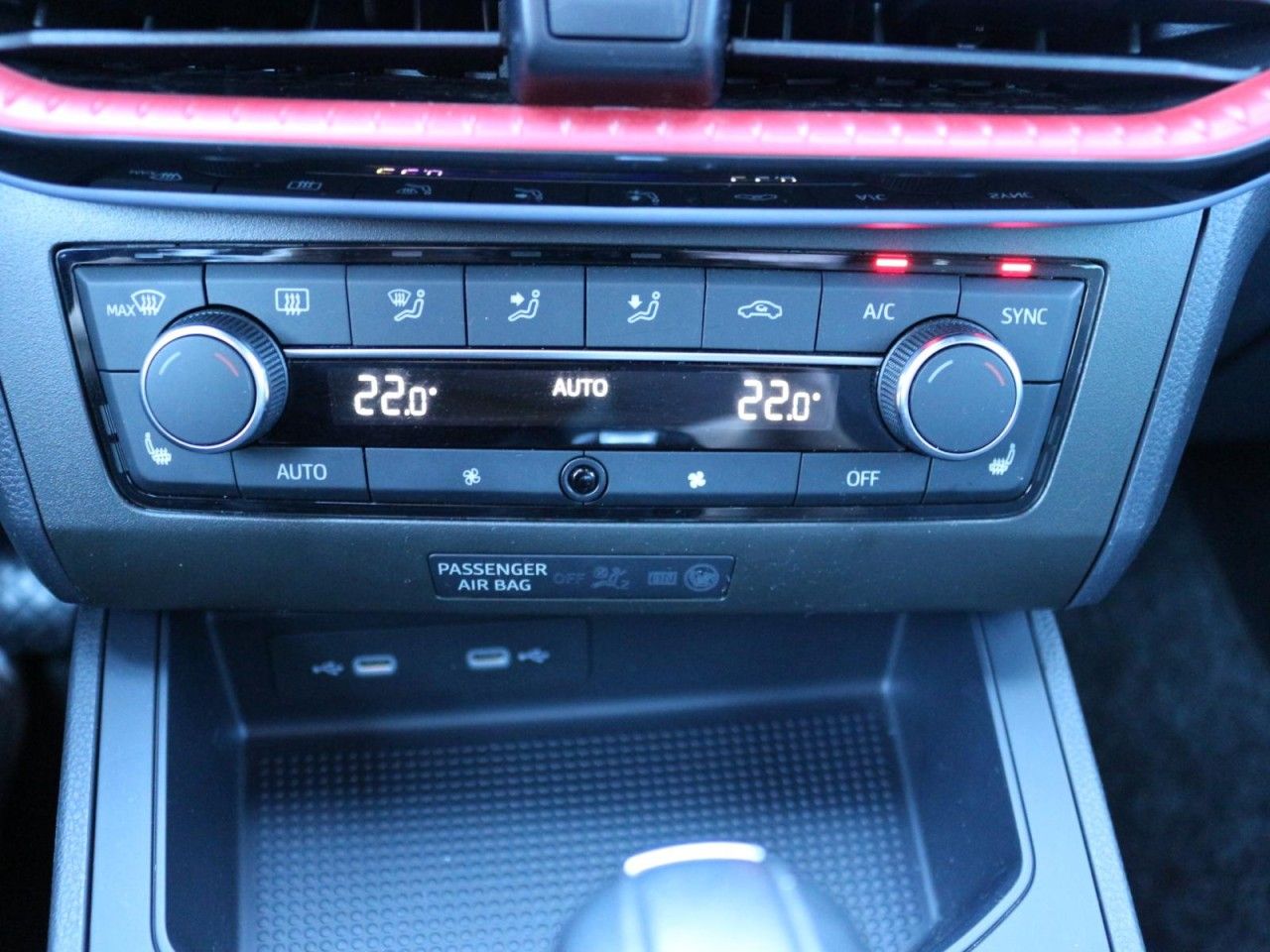 Fahrzeugabbildung SEAT Ibiza FR 1.0 TSI DSG