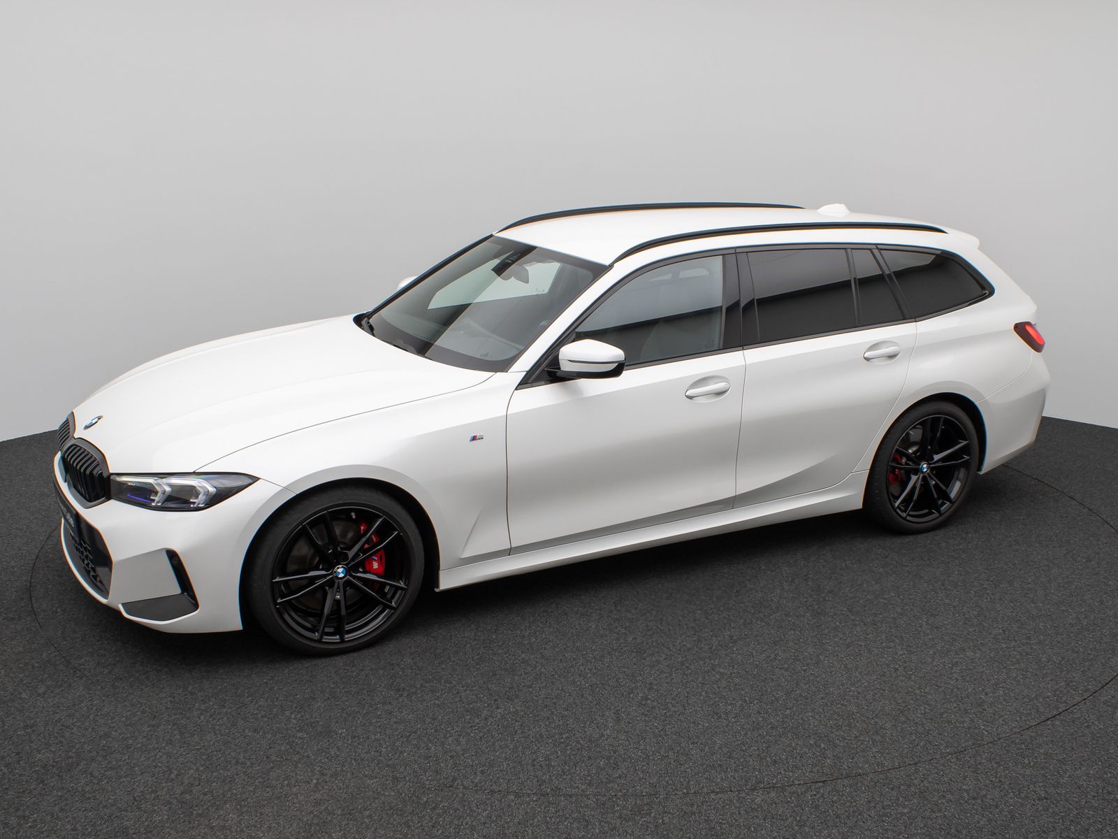 Fahrzeugabbildung BMW 320d M Sport Pro DAB H/K Fernlichtassist 19Zoll