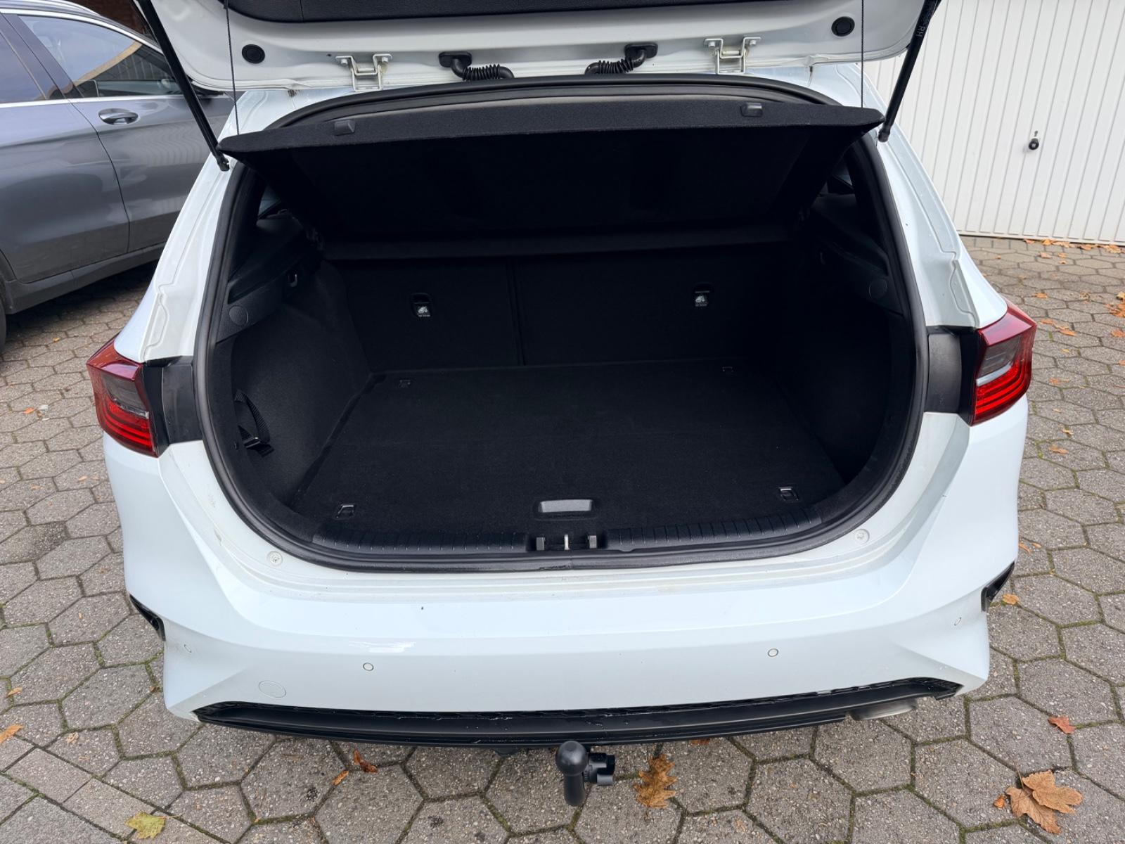 Kia KIA Ceed Vision*Klima*Kam*Navi*SHZ*AHK*Tüv-Neu*