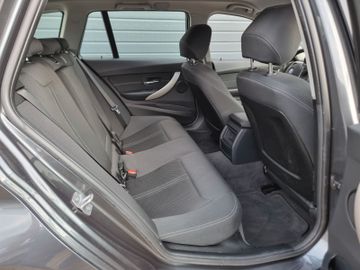 BMW 320 - 11