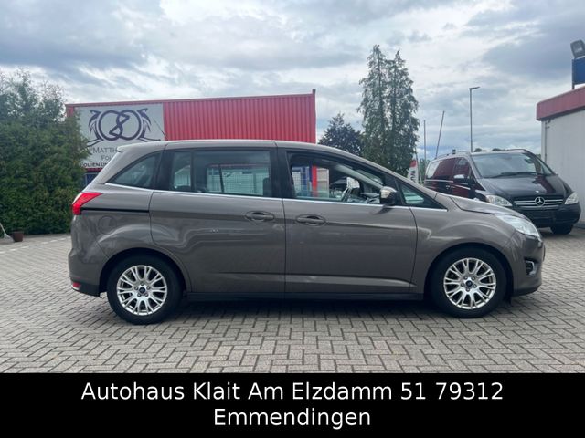 Fahrzeugabbildung Ford Grand C-Max Grand C-MAX Titanium Export