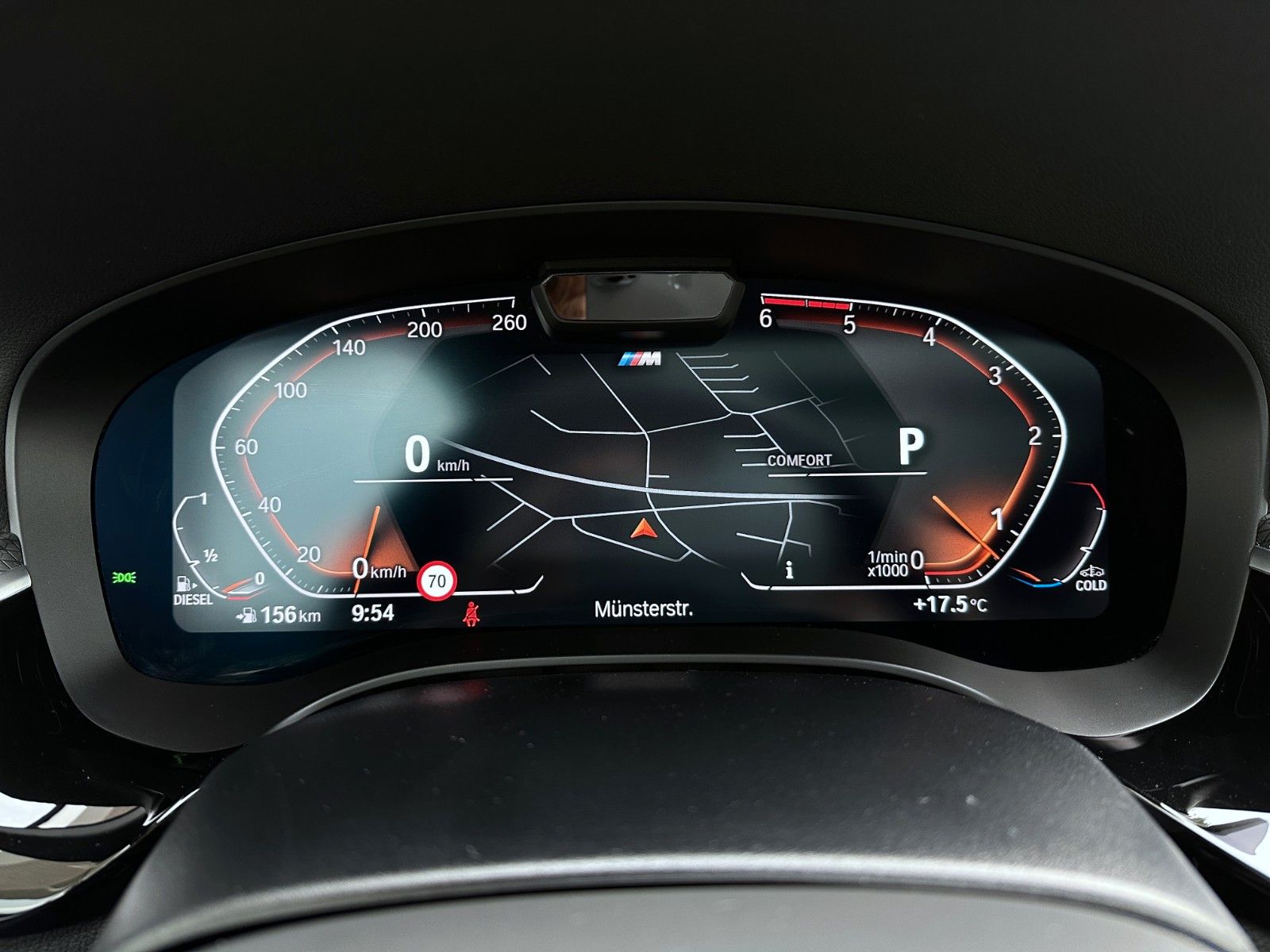 Fahrzeugabbildung BMW 530d M Sport*Pano*HuD*StzKlima*HK*DrvAsst+*Laser