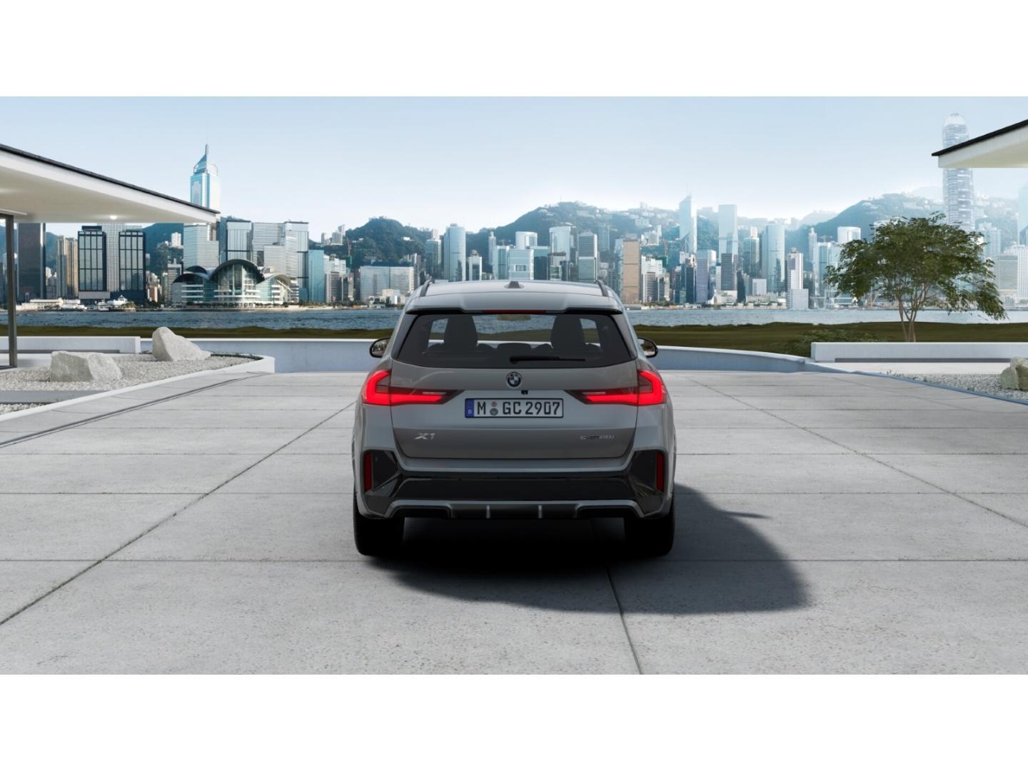 BMW 223 Active Tourer i M Paket LED HUD H&K Panorama, миниатюра 4