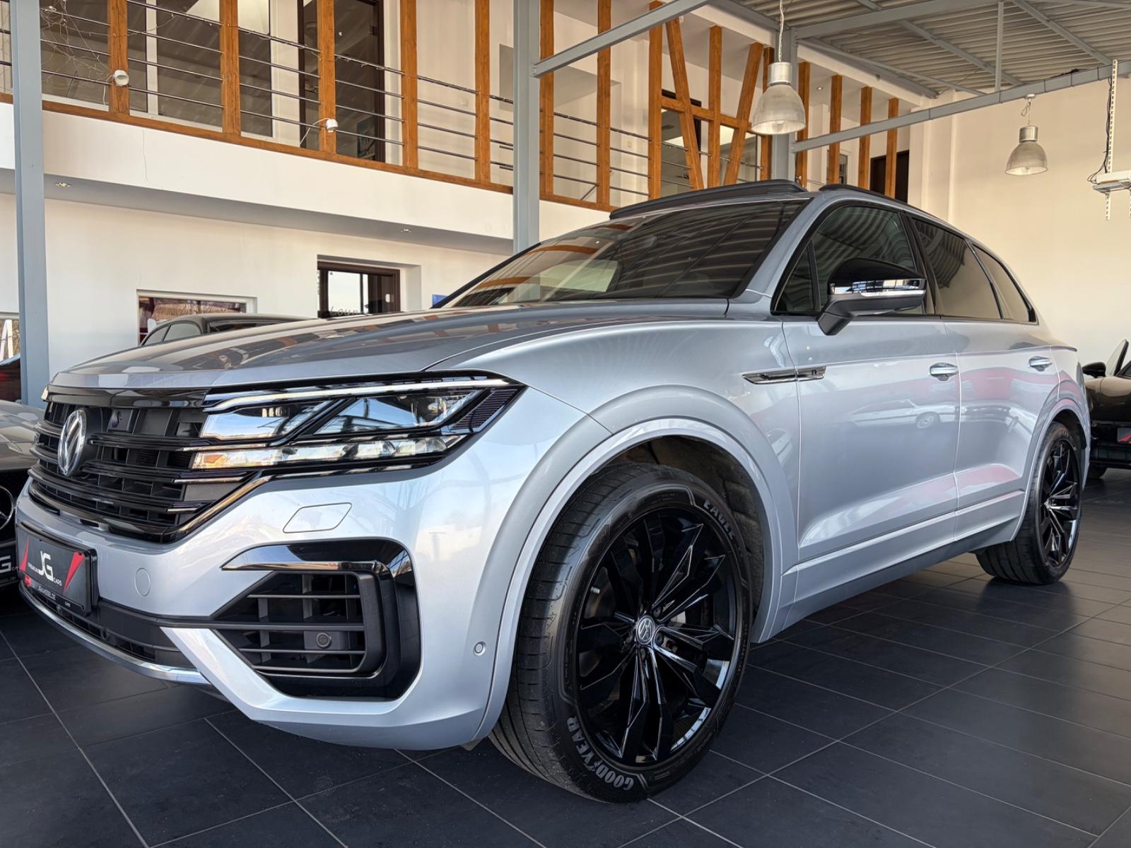 Volkswagen Touareg R-Line 4M Black*Matrix*Pano*Luft*SH*360°