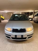 Skoda SKODA FABIA 1.4  2002 (kein TÜV) - Skoda Fabia aus 2002: 1.4