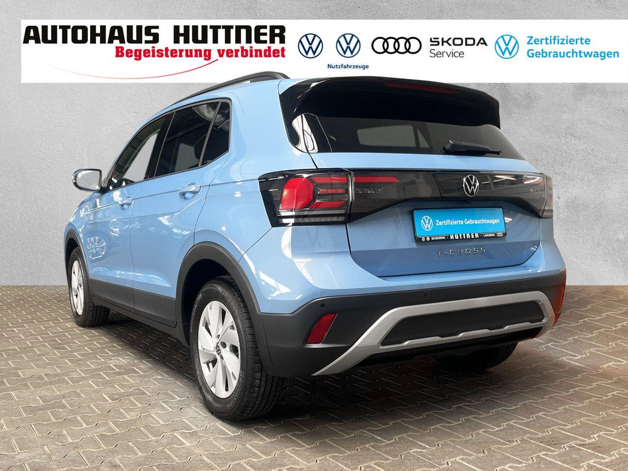 Volkswagen T-CROSS LIFE 1.0 TSI 6-Gang AHK LED ACC NAVI