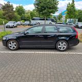 Volvo V50 DRIVe D2 AHK schwarz-met. 8-fach SR+WR - Volvo: S50