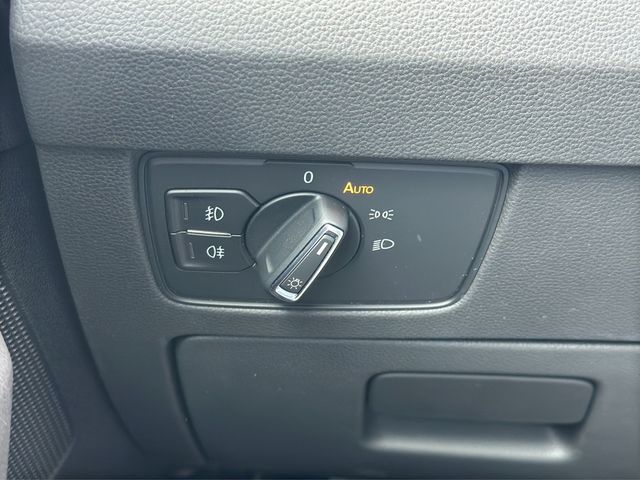 Passat Variant 2.0 TDI Business DSG MATRIX-LED