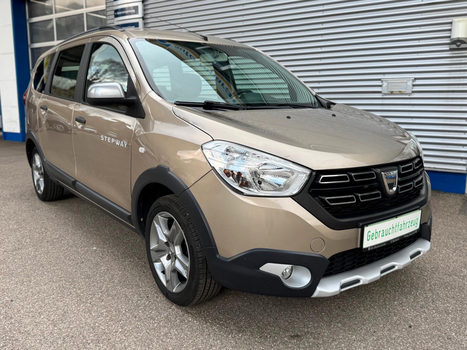 Dacia Lodgy SCe 100 Stepway 7-sitzer