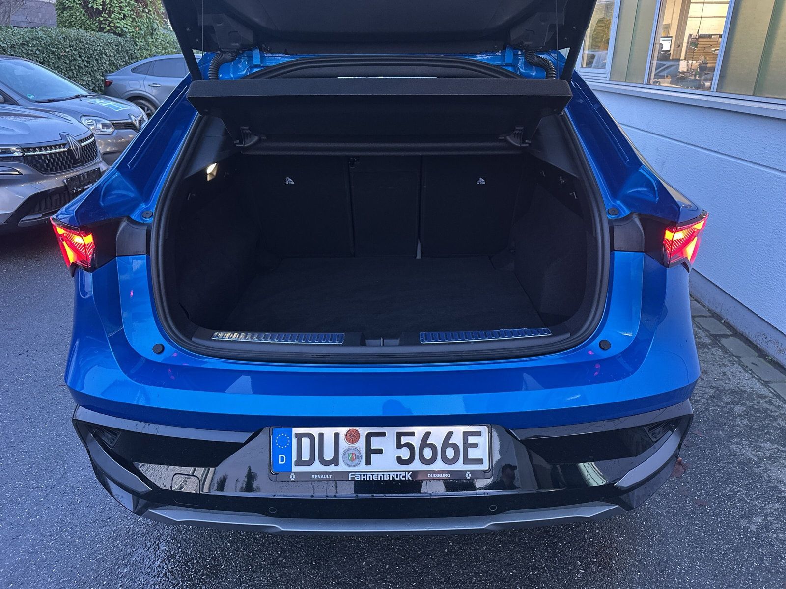 Renault Rafale - Bild 8