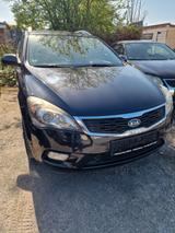 Kia cee'd / Ceed Sporty Wagon 1.4 CVVT Spirit Spirit - Kia: Cee D Sport Wagon