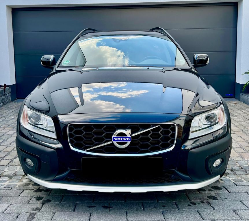 Volvo XC70