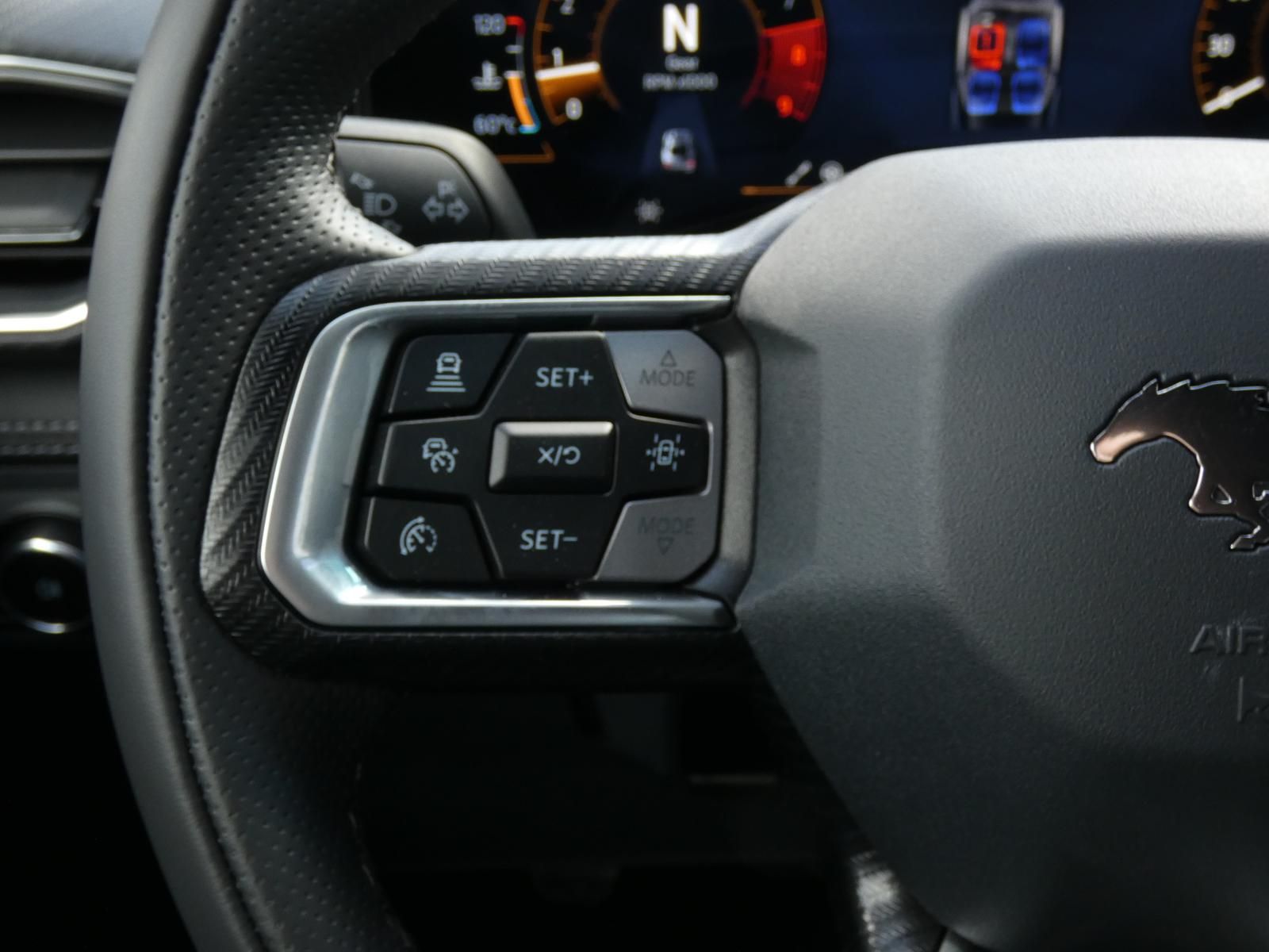 Ford Mustang - Bild 12