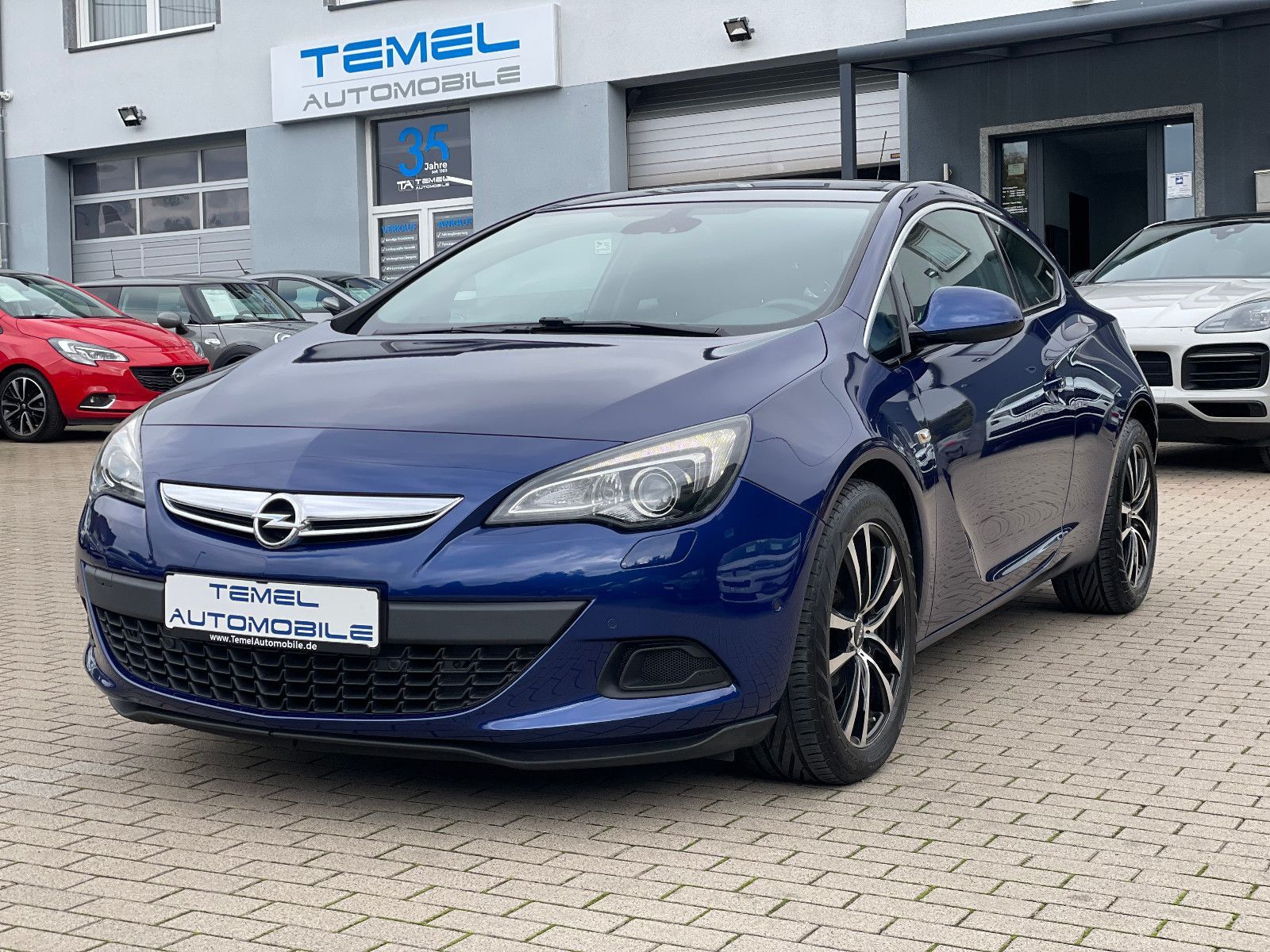 OPEL Astra, 2014, Benzin, 200 PS