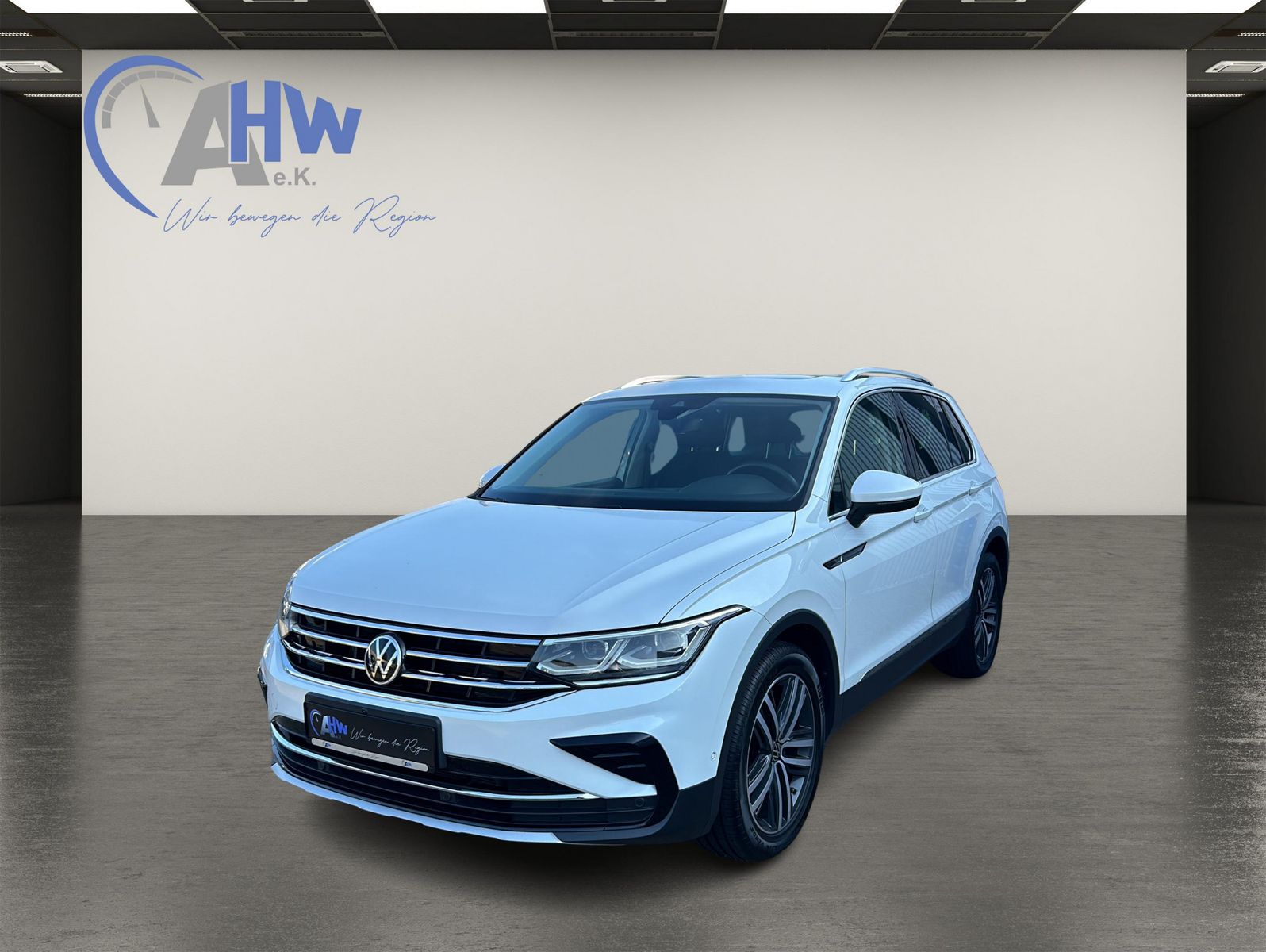 Fahrzeugabbildung Volkswagen Tiguan 2.0 TDI SCR DSG Elegance