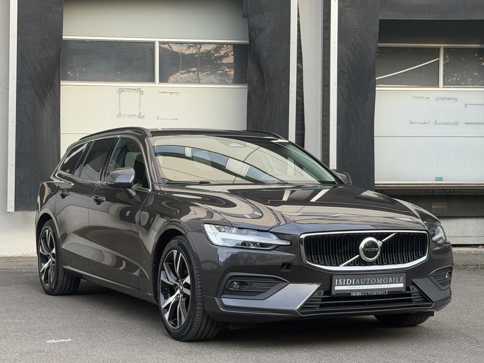 Volvo V60 Core LED ACC Virtual-Cockpit Rü-Kamera Navi