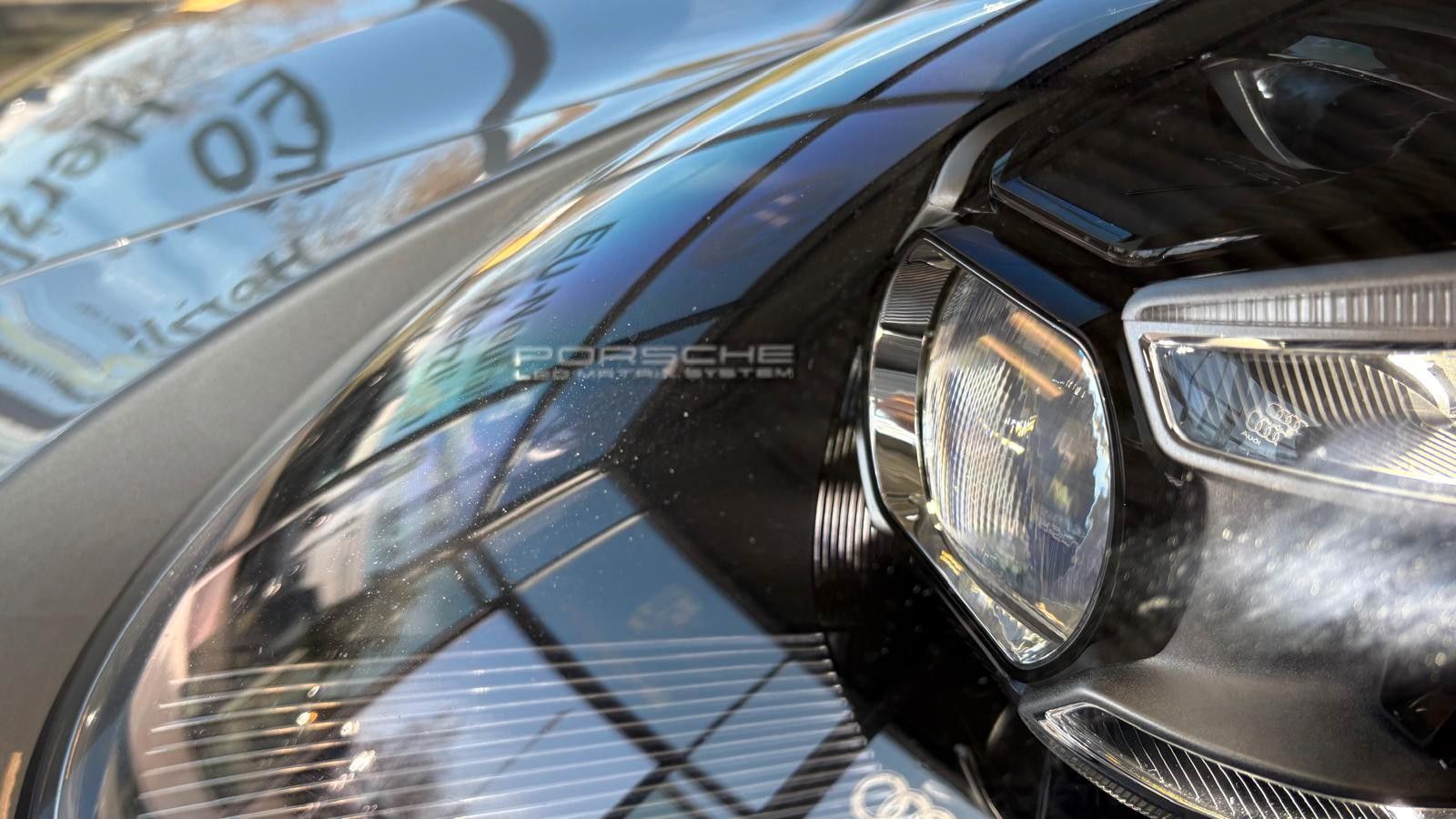 Fahrzeugabbildung Porsche 992 4 S/Lift/Vierradlenkung/Sonnendach/Voll!