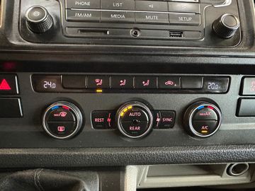 Volkswagen T6 Caravelle *1. Hand*Klima*Standhzg*8 Sitzer*